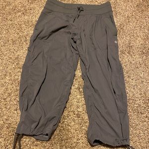 Lululemon capris!!